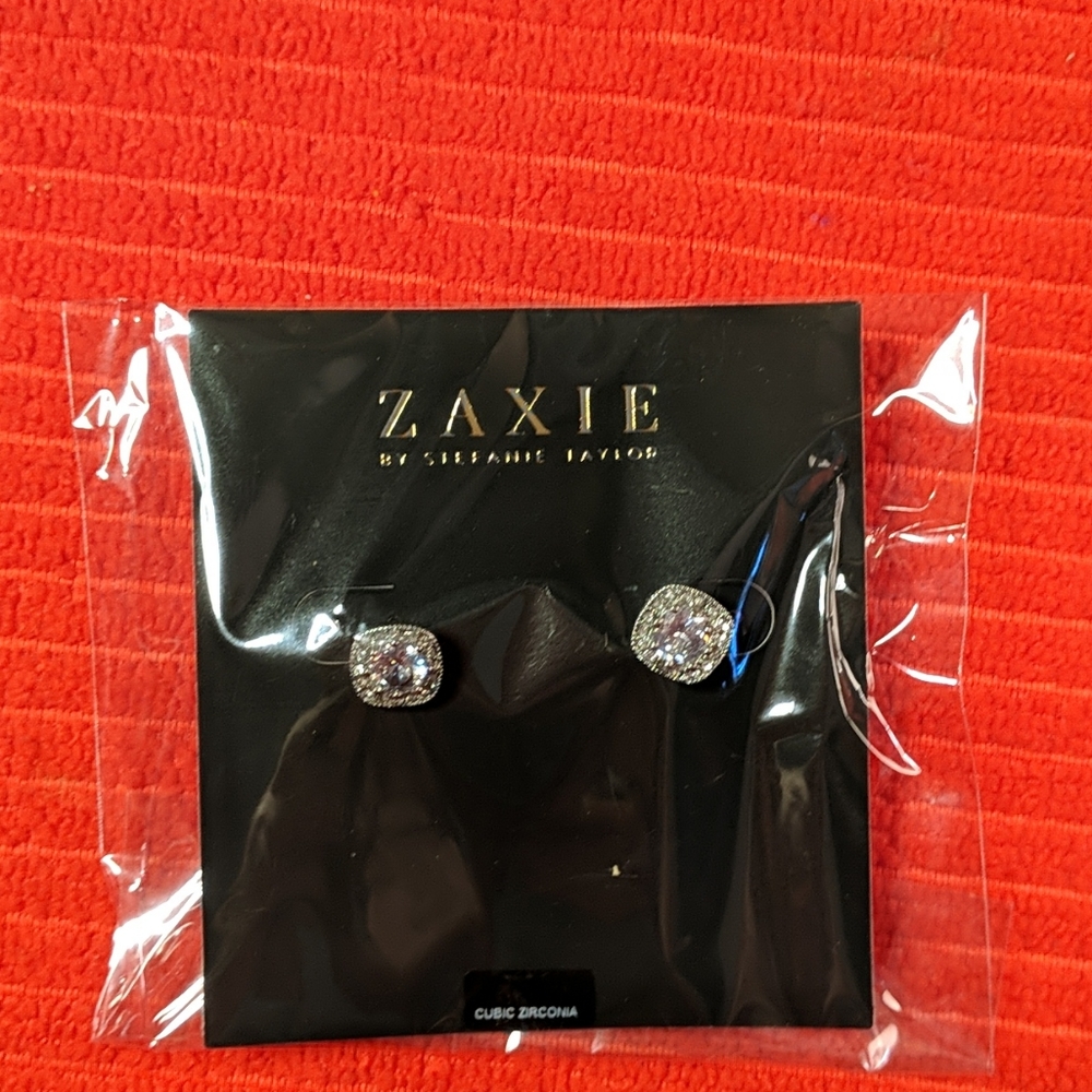 . Zaxie Cubic Zirconia earrings